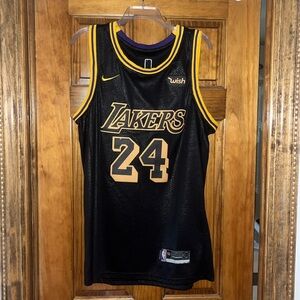 Koby Bryant lakers jersey